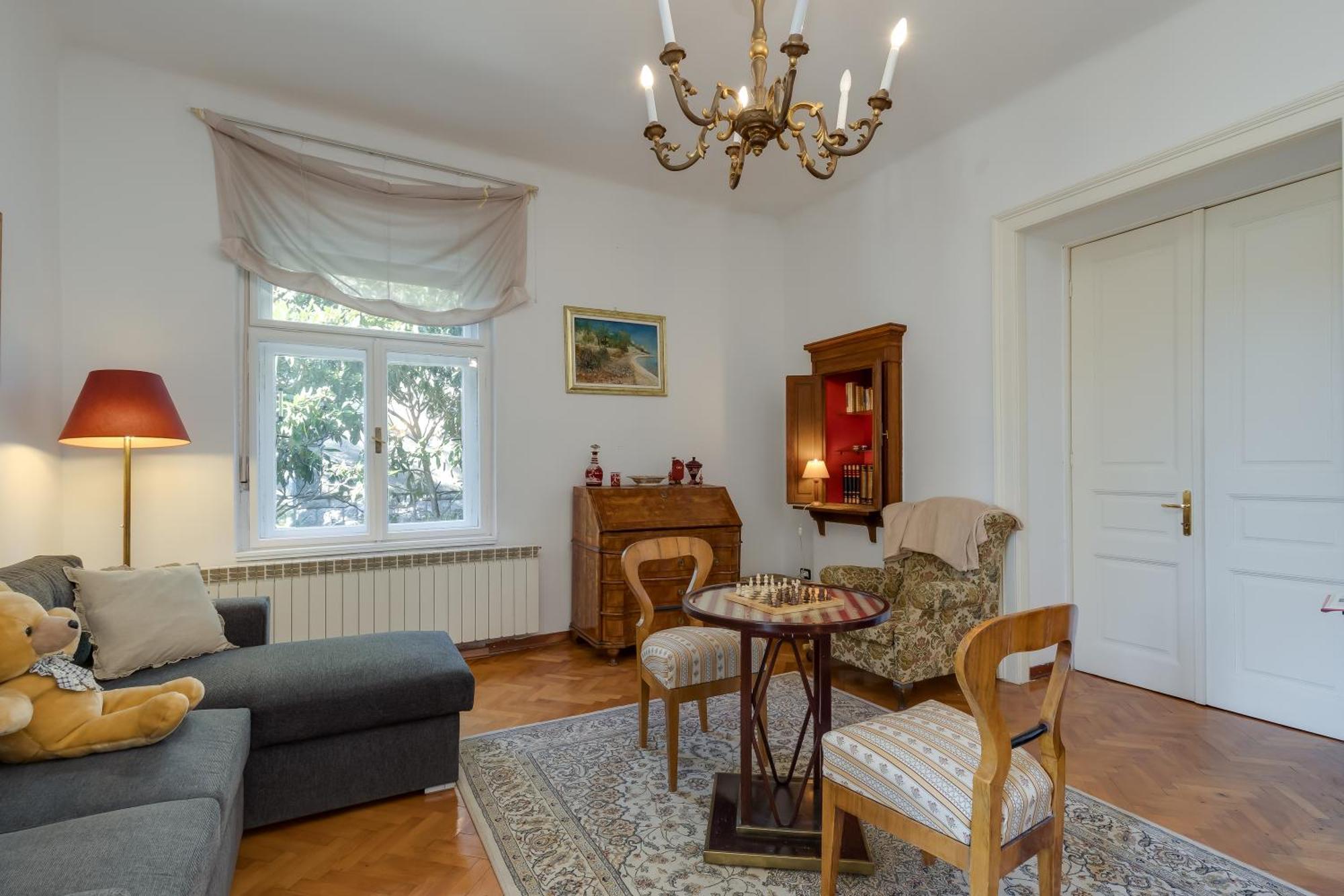City Apartment With Garden - Happy Rentals Рієка Екстер'єр фото