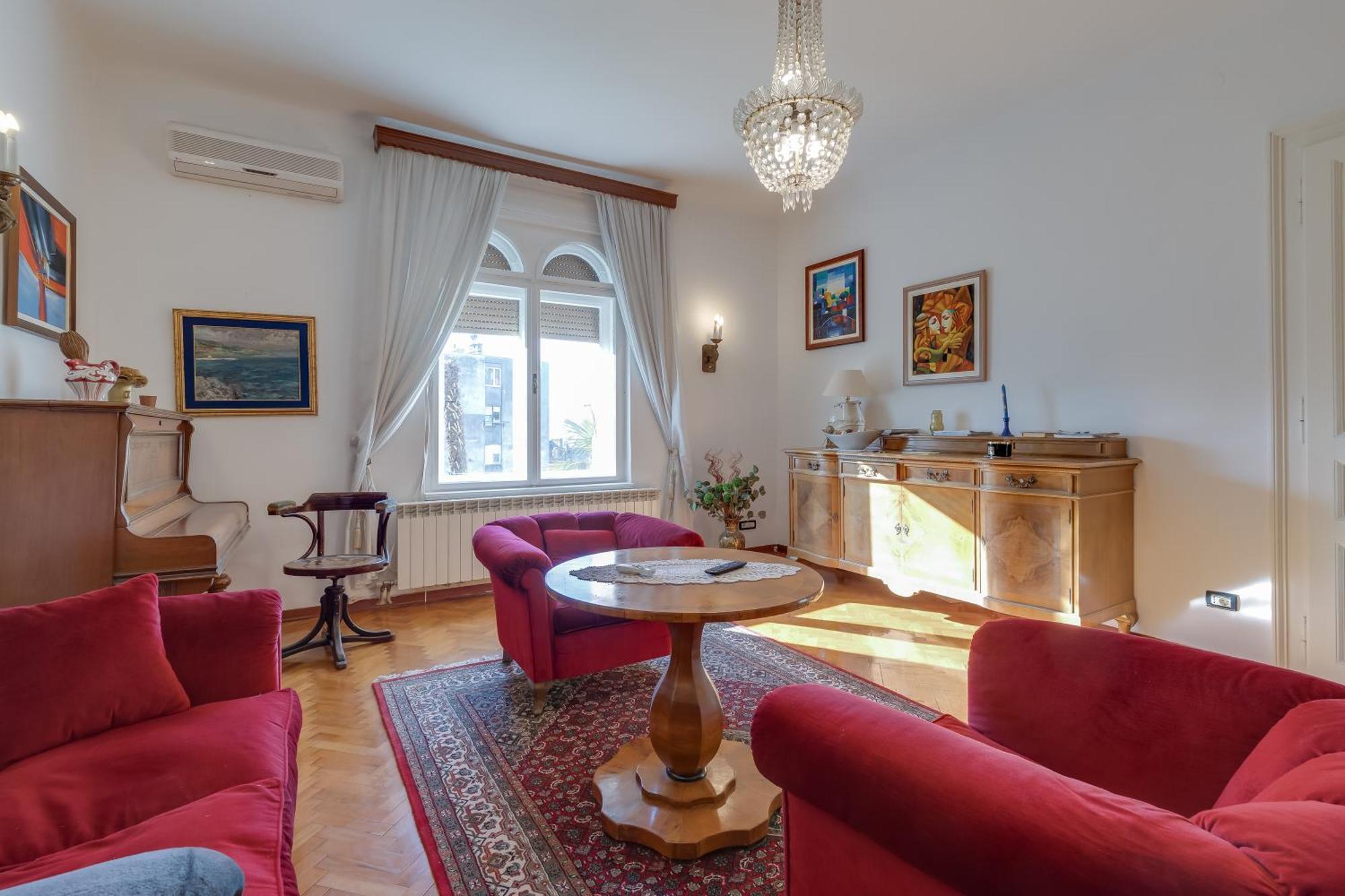City Apartment With Garden - Happy Rentals Рієка Екстер'єр фото