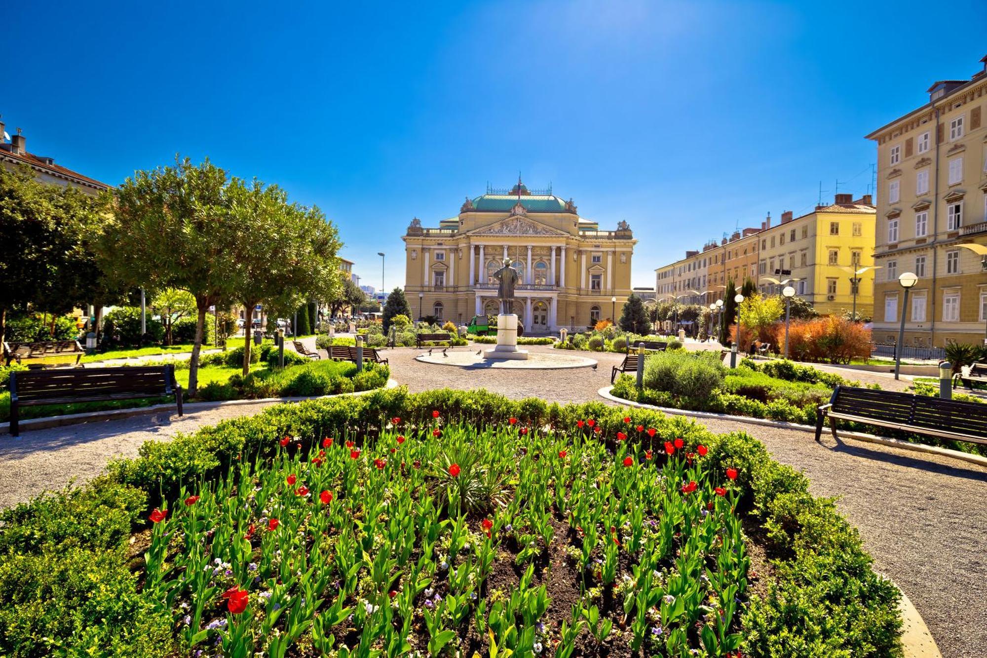 City Apartment With Garden - Happy Rentals Рієка Екстер'єр фото
